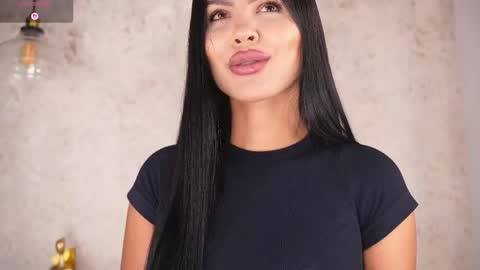 Snapshot of sofi_moreno chatting on June 7, 2026, 11:25 am Sofi online show from June 7, 2026, 11:25 am