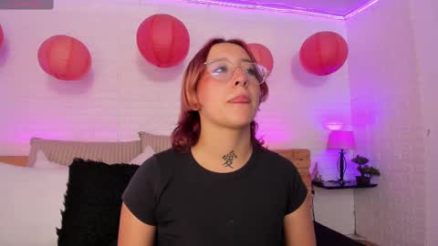 sofi_sp online show from January 4, 2025, 11:33 am