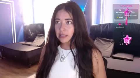 Susy online show from September 23, 2025, 4:26 am