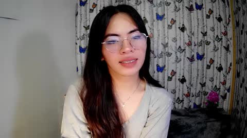 Snapshot of sofia_ava24 chatting on January 2, 2025, 10:22 pm Chady online show from January 2, 2025, 10:22 pm