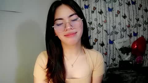 Snapshot of sofia_ava24 chatting on February 3, 2025, 3:42 am Chady online show from February 3, 2025, 3:42 am
