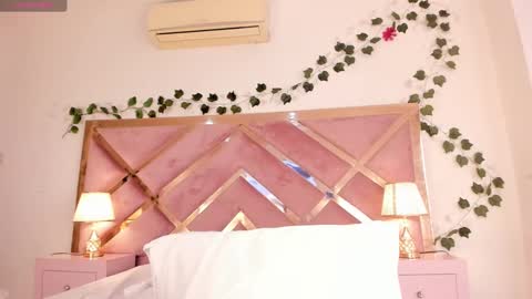   online show from January 22, 2025, 8:38 pm