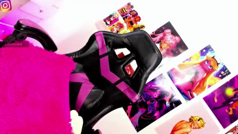 sofia_doll_new online show from October 13, 2025, 1:00 pm