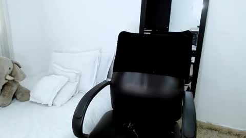 sofia Ill be back on Tuesday June 4.  online show from December 9, 2024, 4:15 pm