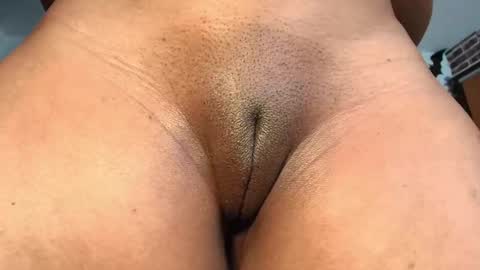 sofia online show from February 9, 2026, 2:37 am