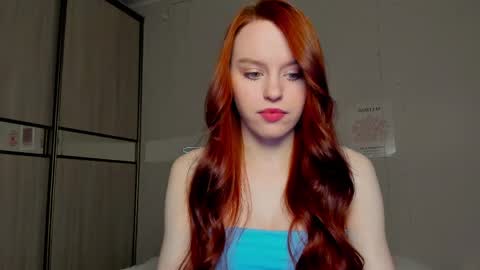 Snapshot of sofia_flowers chatting on June 8, 2026, 9:26 pm sofia_flowers online show from June 8, 2026, 9:26 pm