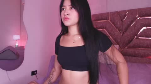 sofia gomes online show from May 13, 2026, 11:51 am