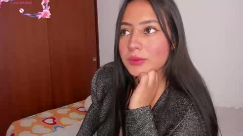 Sofia but you can call me Sofi online show from September 17, 2025, 8:32 pm