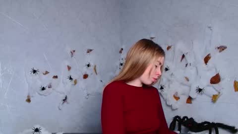 Sofia here online show from October 14, 2025, 12:44 am