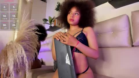 Snapshot of sofia_kay_ chatting on November 29, 2025, 8:12 pm S O F I A online show from November 29, 2025, 8:12 pm