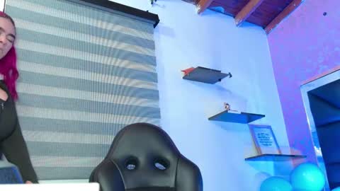 Sofia online show from September 24, 2025, 3:10 am