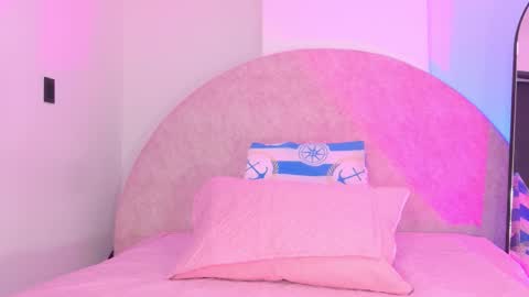 Sofia online show from November 28, 2025, 3:20 am