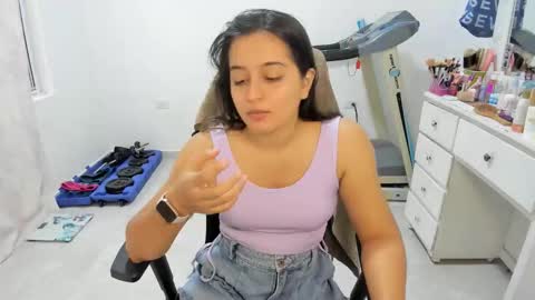 sofia_new online show from February 13, 2026, 2:24 pm