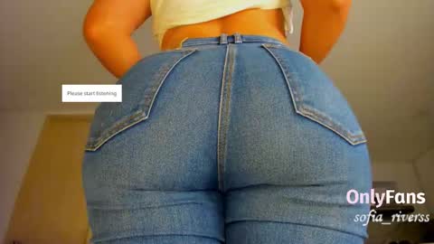 sofia_rivers_ online show from January 15, 2026, 12:15 am