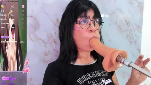 Snapshot of sofia_shadow1 chatting on June 2, 2026, 4:58 am sofi 3 online show from June 2, 2026, 4:58 am