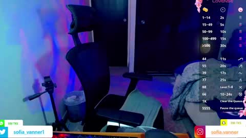Snapshot of sofia_vanner chatting on April 30, 2026, 2:18 am SOFIA online show from April 30, 2026, 2:18 am
