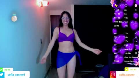 Snapshot of sofia_vanner chatting on May 18, 2026, 4:07 am SOFIA online show from May 18, 2026, 4:07 am