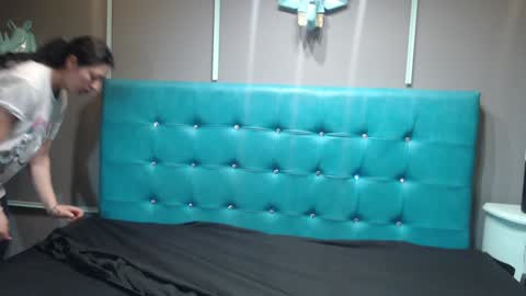 Sofa online show from January 13, 2025, 11:08 am