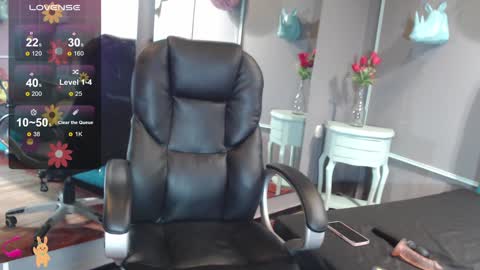 Sofa online show from January 25, 2025, 2:14 pm