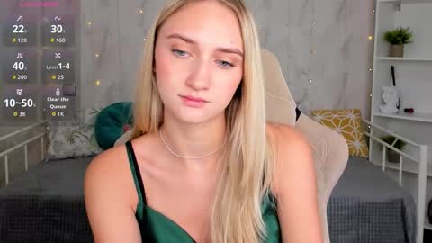 Snapshot of sofiaa__adams chatting on March 17, 2026, 5:33 am Sofia online show from March 17, 2026, 5:33 am