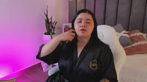 Sofi online show from April 14, 2026, 9:04 am