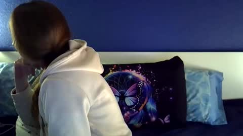 sofiaafrodita online show from November 15, 2025, 12:56 pm