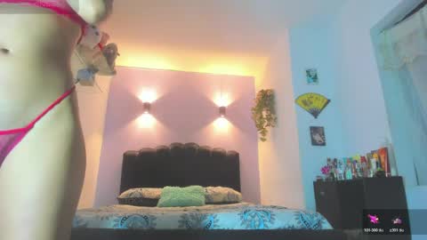 Snapshot of sofiaclaus_19 chatting on June 3, 2026, 4:15 am Sofia online show from June 3, 2026, 4:15 am