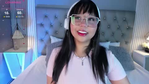 Snapshot of sofiadanss chatting on October 14, 2025, 11:33 am Sofia online show from October 14, 2025, 11:33 am