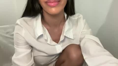 Snapshot of sofiakhanxo chatting on September 27, 2025, 4:17 am Sofiiiiiia Baby online show from September 27, 2025, 4:17 am