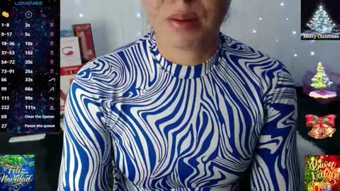 Snapshot of sofiamadisson chatting on December 19, 2024, 2:13 pm Sofia Madisson online show from December 19, 2024, 2:13 pm