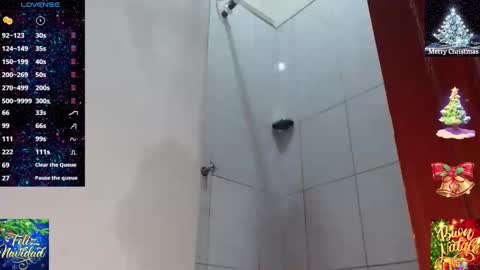 Snapshot of sofiamadisson chatting on December 21, 2024, 5:40 pm Sofia Madisson online show from December 21, 2024, 5:40 pm