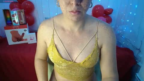 Snapshot of sofiamadisson chatting on February 18, 2025, 1:11 pm Sofia Madisson online show from February 18, 2025, 1:11 pm
