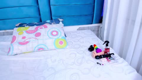 Sofia Miller  online show from January 7, 2025, 8:13 am