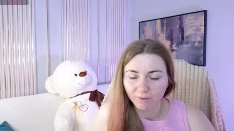 Sofia online show from April 5, 2026, 1:03 am