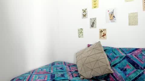 sofiaortizx online show from February 15, 2025, 7:06 am