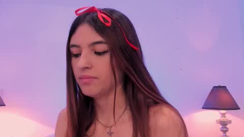 Sofia  Help me reach 5K followers  online show from November 21, 2025, 9:13 pm