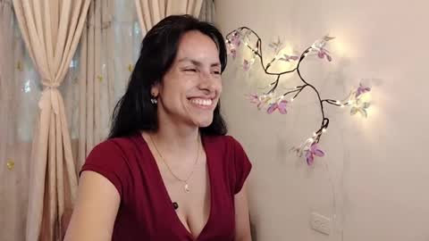 Sofi Bella online show from May 16, 2026, 7:45 pm