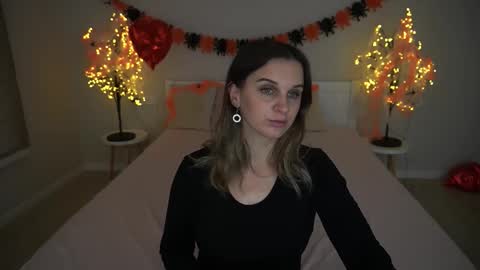 Snapshot of soficroft chatting on October 20, 2025, 5:19 am Sofi online show from October 20, 2025, 5:19 am