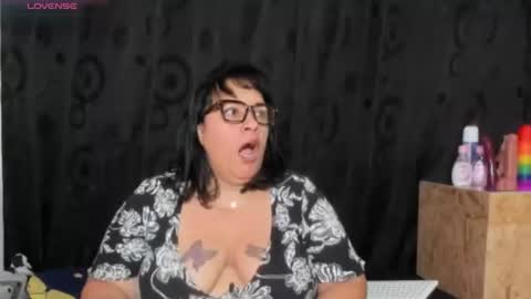 Vicky  online show from July 1, 2026, 11:45 am