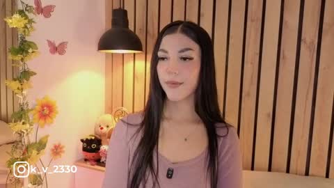 Sofie online show from April 16, 2026, 8:53 pm