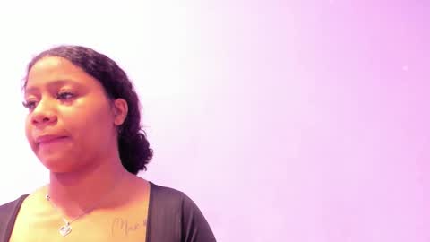 sofiifox online show from February 15, 2026, 7:51 am