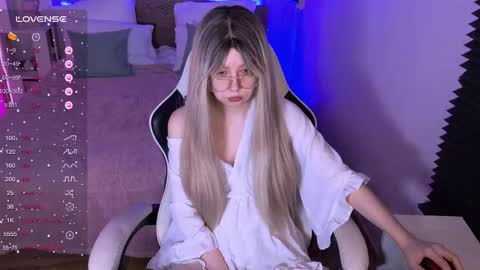 Sofia online show from February 5, 2026, 3:11 am