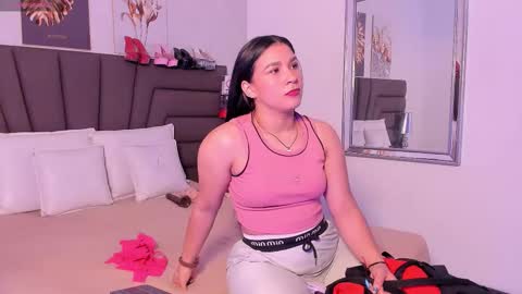      online show from September 15, 2025, 11:21 am