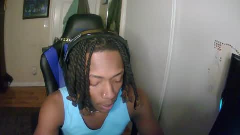 Snapshot of sofkinhorny777 chatting on January 12, 2025, 1:21 am MightyDee online show from January 12, 2025, 1:21 am