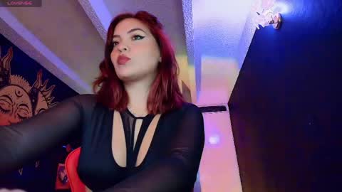 Snapshot of sofnicol_ chatting on May 3, 2026, 10:49 pm Nicol online show from May 3, 2026, 10:49 pm