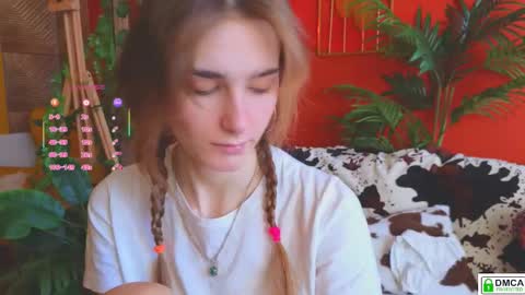 E online show from October 7, 2025, 7:16 am