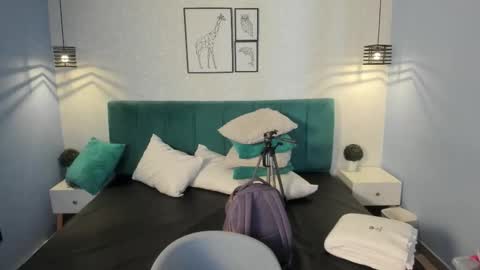 soft_temptation online show from September 18, 2025, 2:19 pm