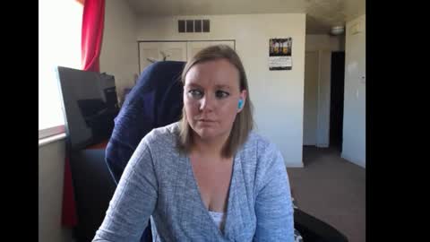 Rose online show from October 31, 2025, 7:37 pm