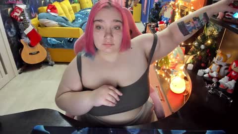 Sofie online show from January 3, 2025, 1:48 am