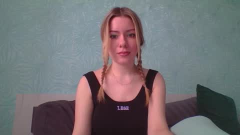 softy_aura online show from March 16, 2026, 9:57 am